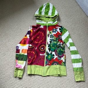 Desigual girls colourful zip up hoody size 11/12 in excellent condition.